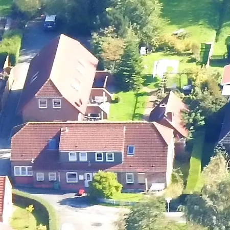 Alte Schmiede 아파트 *